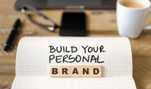 Personal Branding LinkedIn par kaise build kare